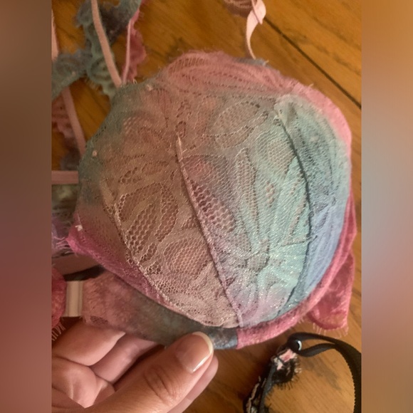 Victoria secret bra. Racer back bra. NWT - Picture 5 of 13